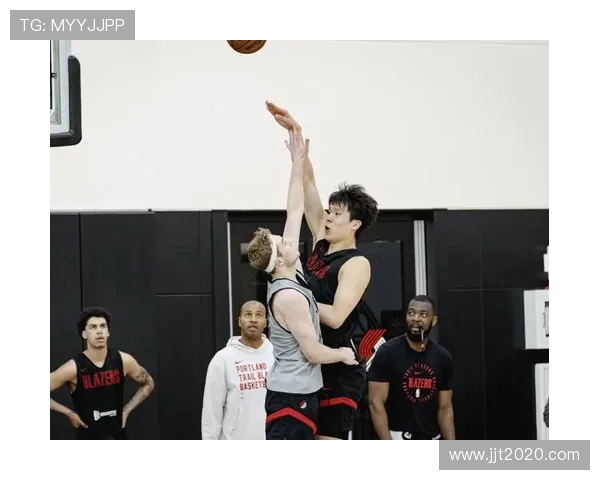 开拓者训练营第三日精彩回顾杨瀚森与克林根的对决瞬间